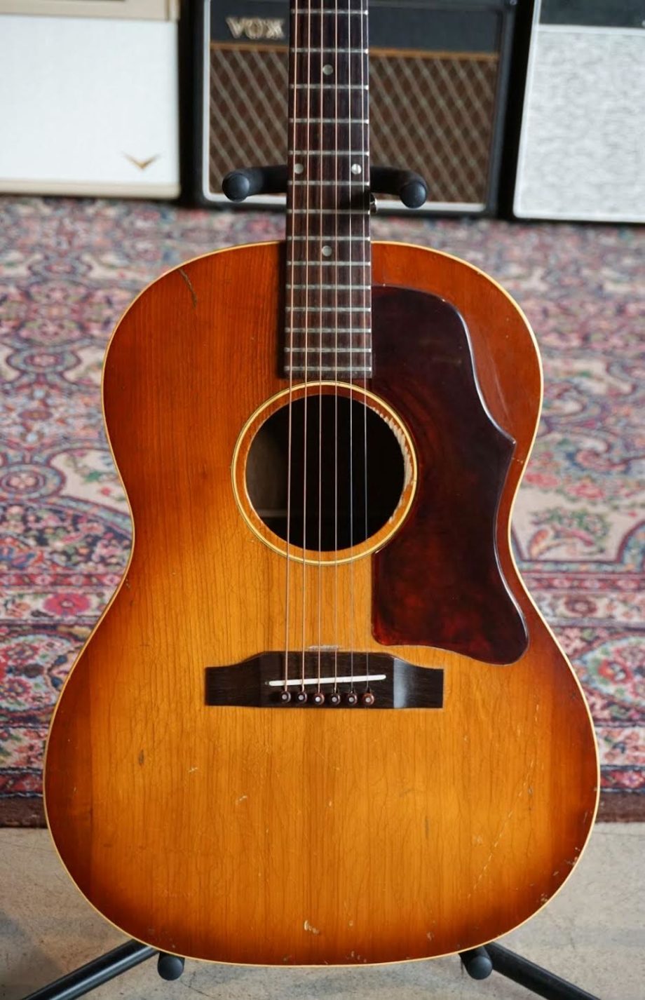 1965 Gibson LG-1