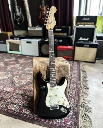 1984-1987 Fender Standard Stratocaster