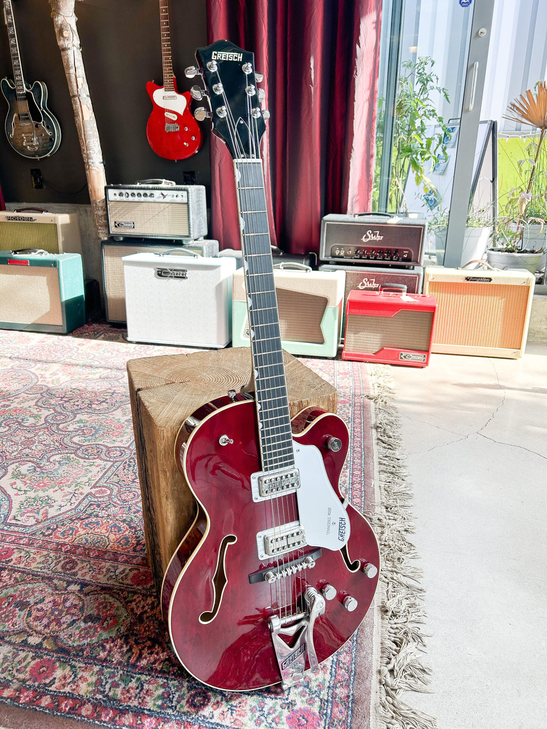 Gretsch「6119 Tennessee Rose」1998年製 Gretsch 6119 Tennessee Rose Red 1998 | Reverb